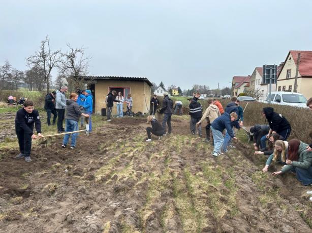 Mitmachen statt meckern - Schulgarten