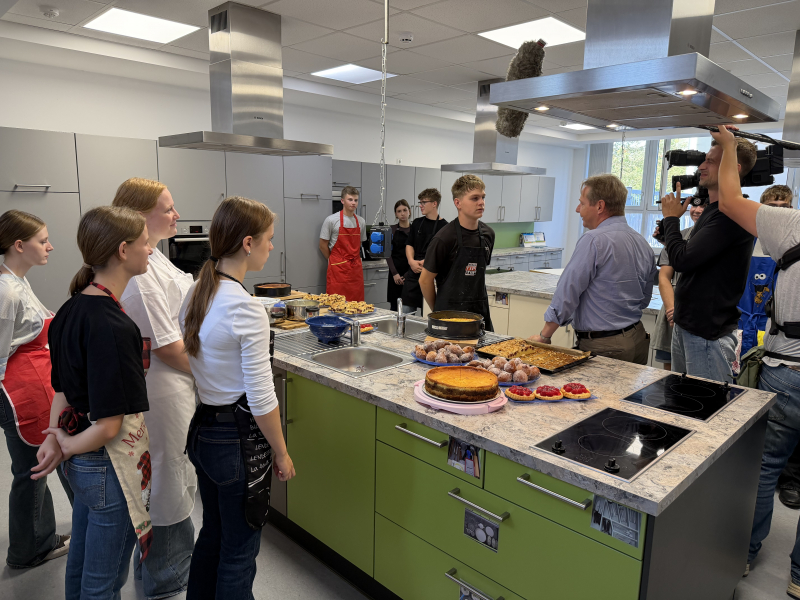 26_09_08_gemeinschaft_gewinnt_(3).jpeg