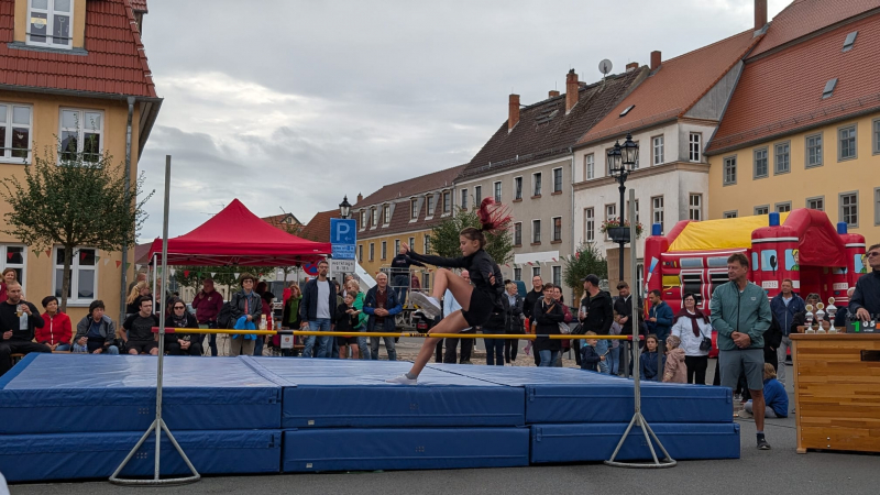 26_09_20_schulmeisterschaft_hochsprung.jpeg